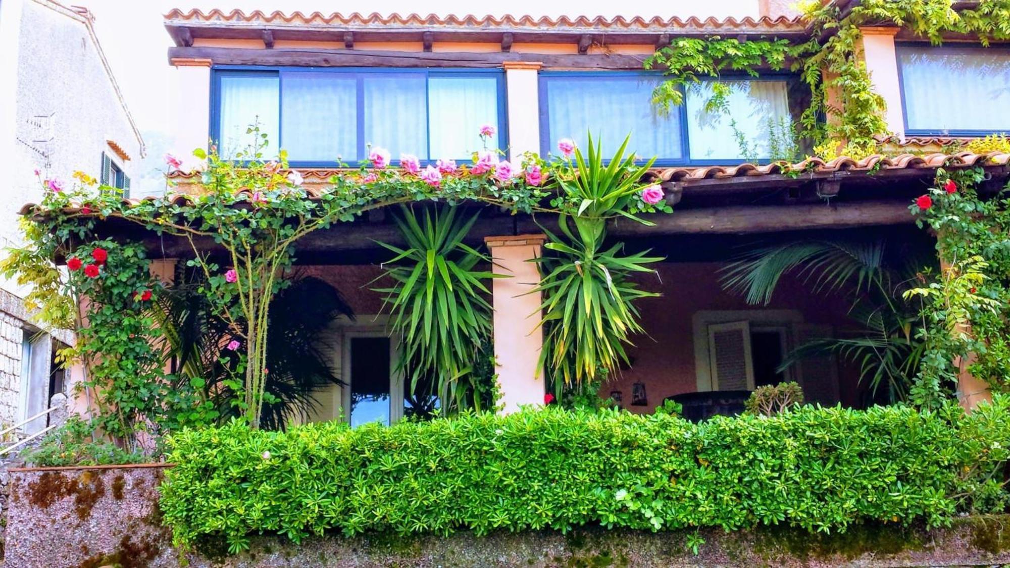 Apartment The Secret Garden - Casa Di Sery
